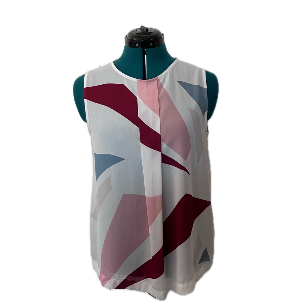 Sleeveless top